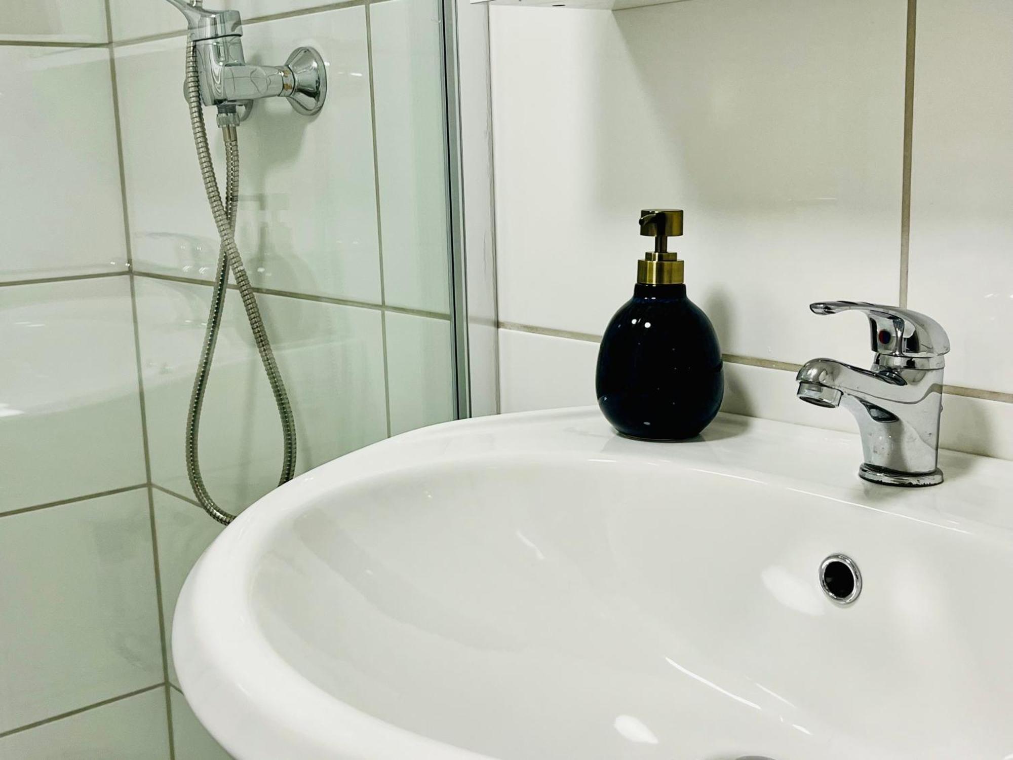 Aycatcherhomes - Top Lage I Zentral I Altstadt Marburg I Naehe Fluss Lahn I Wlan I Parterre Boutique Apartment Orion Екстериор снимка